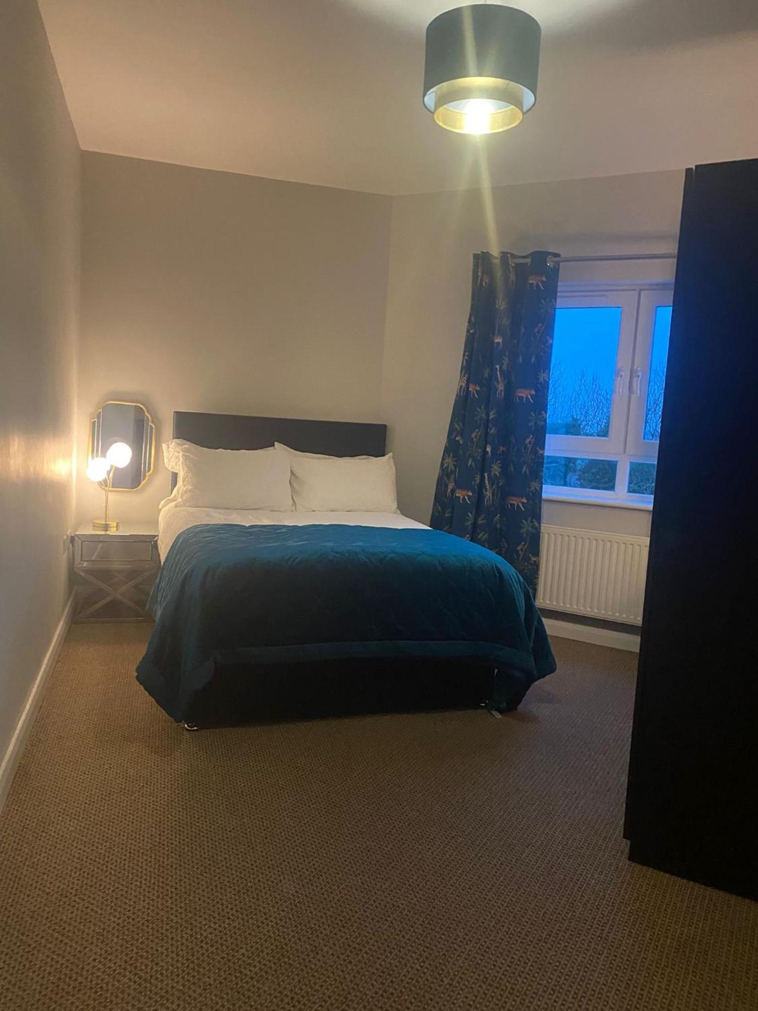 Hastings Apartments Extra Large Self Catering Apt Tourism Certified Free Parking Wifi Belfast Exterior foto